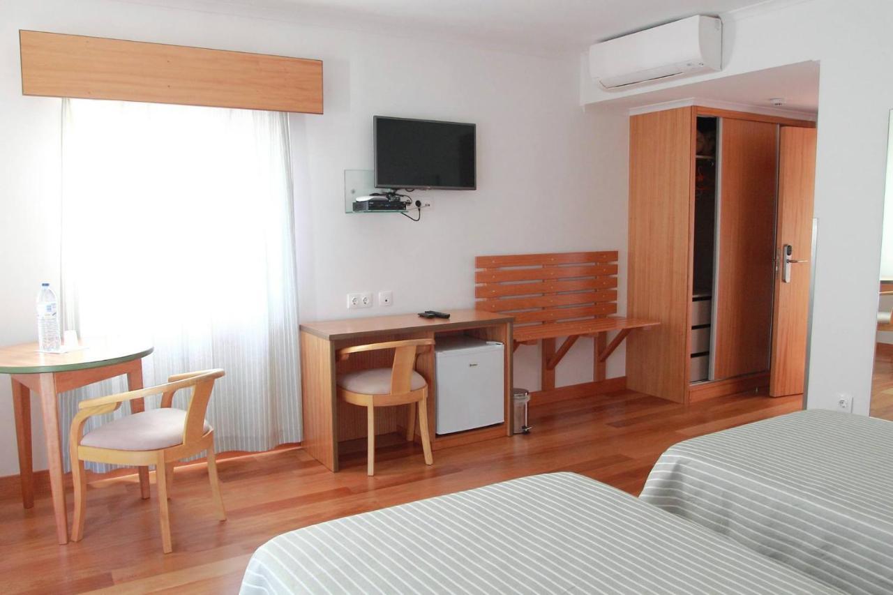 Hotel Comodoro Corvo Buitenkant foto