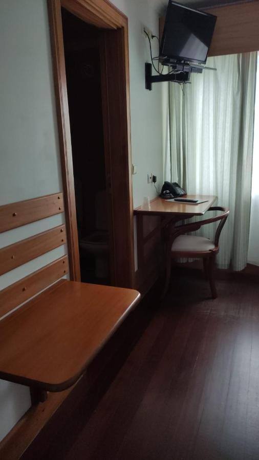 Hotel Comodoro Corvo Buitenkant foto