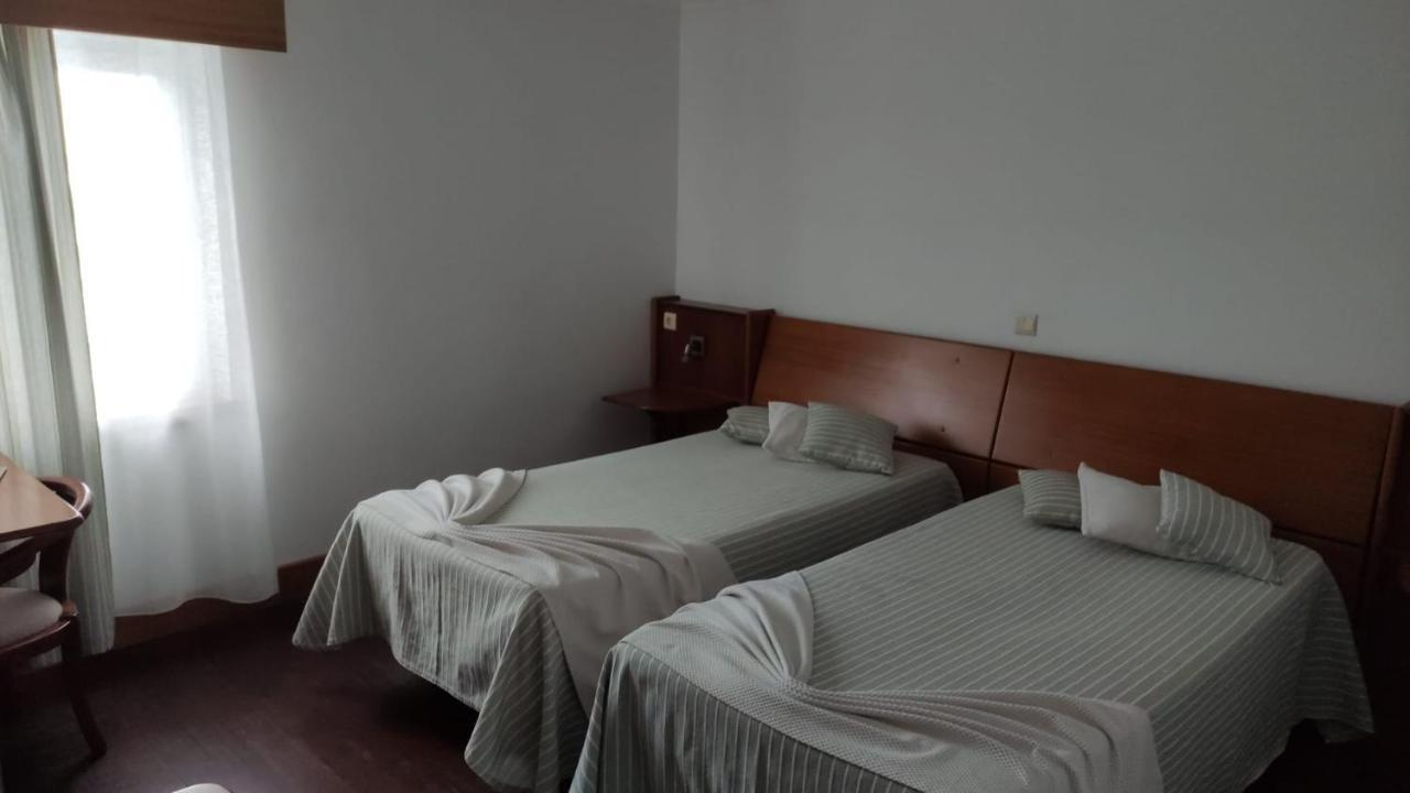 Hotel Comodoro Corvo Buitenkant foto
