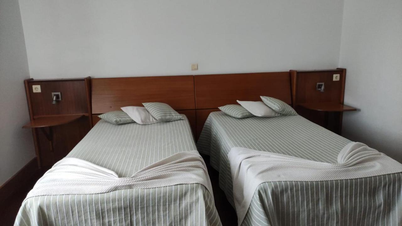 Hotel Comodoro Corvo Buitenkant foto