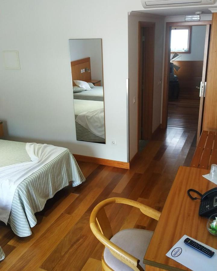 Hotel Comodoro Corvo Buitenkant foto